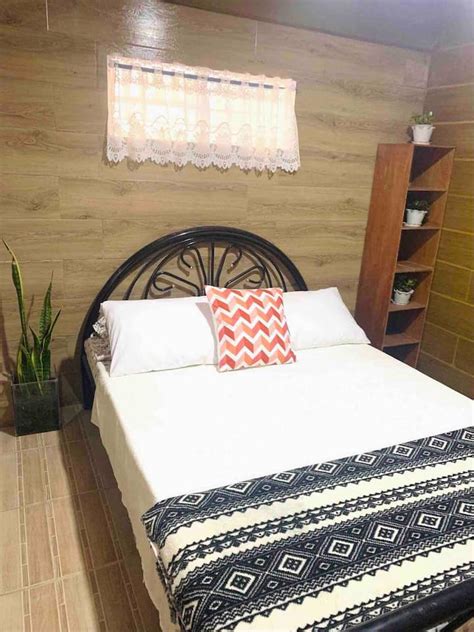 Jjcozy Guesthouse at Sta. Escolastica Entire house (Baguio).